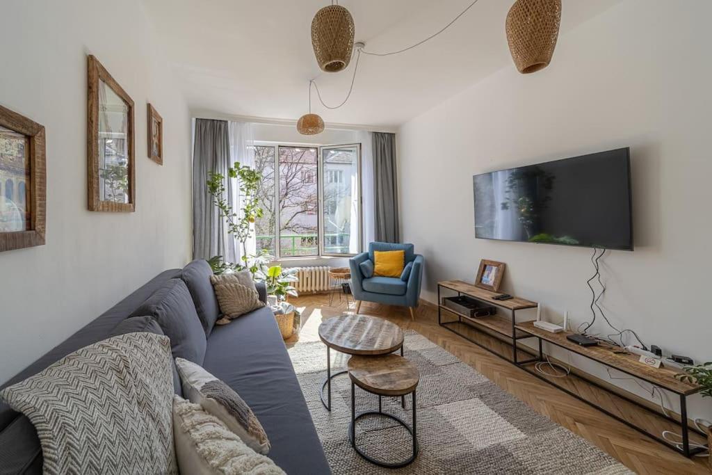Bohohome Next To The Main Street София Экстерьер фото