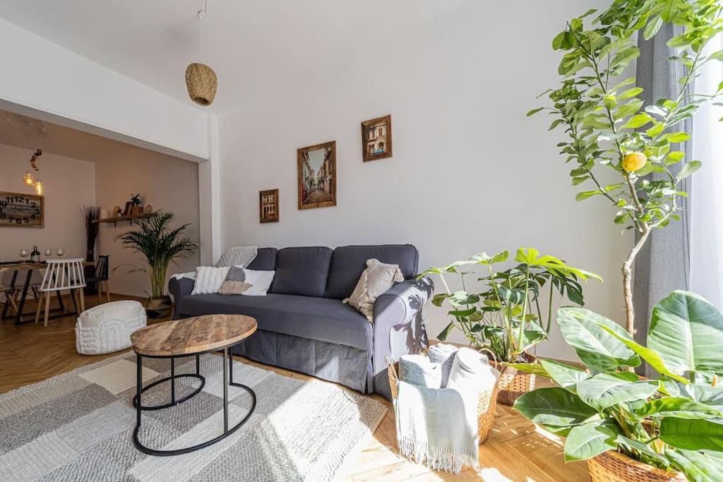 Bohohome Next To The Main Street София Экстерьер фото